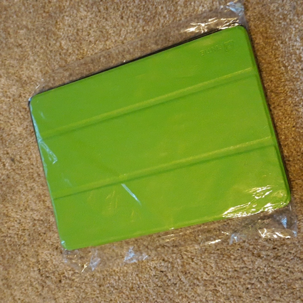 ⭐3/$10⭐ iPad Air Smart Shell